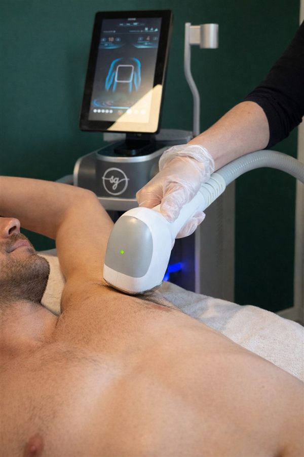Épilation laser durable pour les hommes à Trégunc – DS LASER